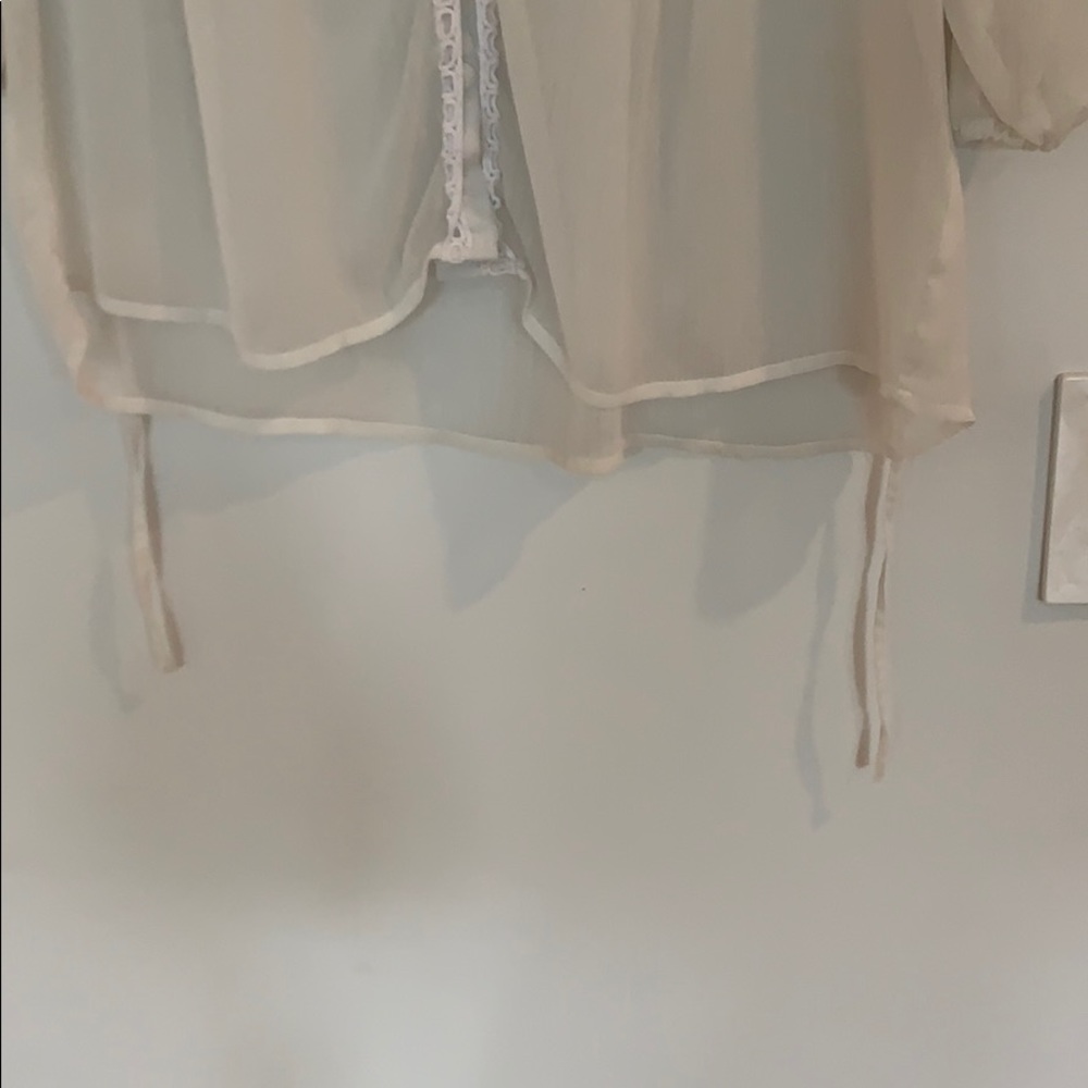 American Rag chiffon blouse - Picture 3 of 6